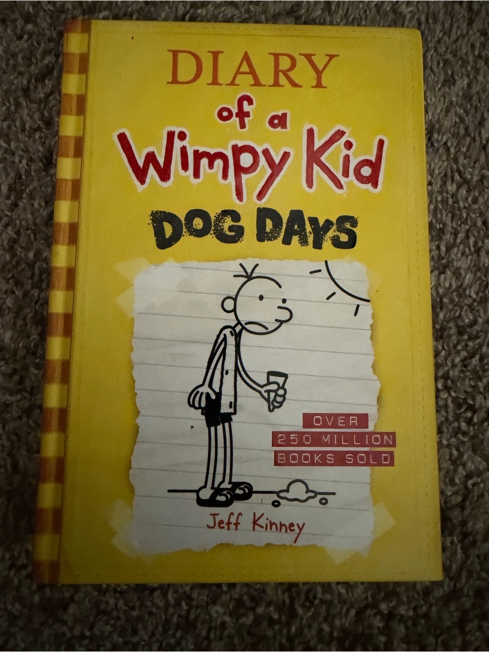 Diary of a Wimpy Kid: Dog Days - Yellow Hardcover